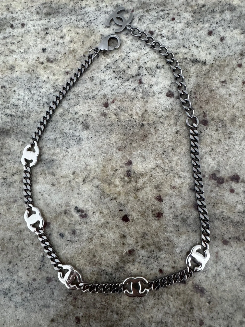 Chanel 2021 Ruthenium Chain & Strass CC Necklace Choker